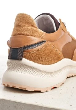 Lloyd VELO - Sneaker Low - Braun 12 Lloyd VELO - Sneaker Low - Braun -Lloyd c14bdd1bca9e4ee28385f8586662d72c