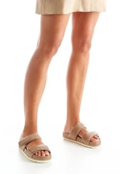 Lloyd Pantolette Flach - Braun