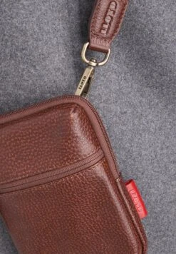 Lloyd HANDYTASCHE MIT REISSVERSCHLUSS - Umhängetasche - Dunkelbraun -Lloyd dd4305678f6b473a9b794c8a33f48fdf