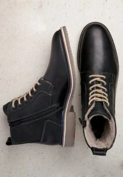 Lloyd -Lloyd ed687802af0d48d78dfc471294454465